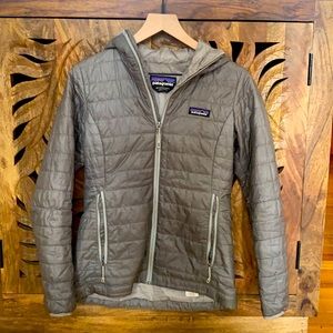 Patagonia lightweight down jacket